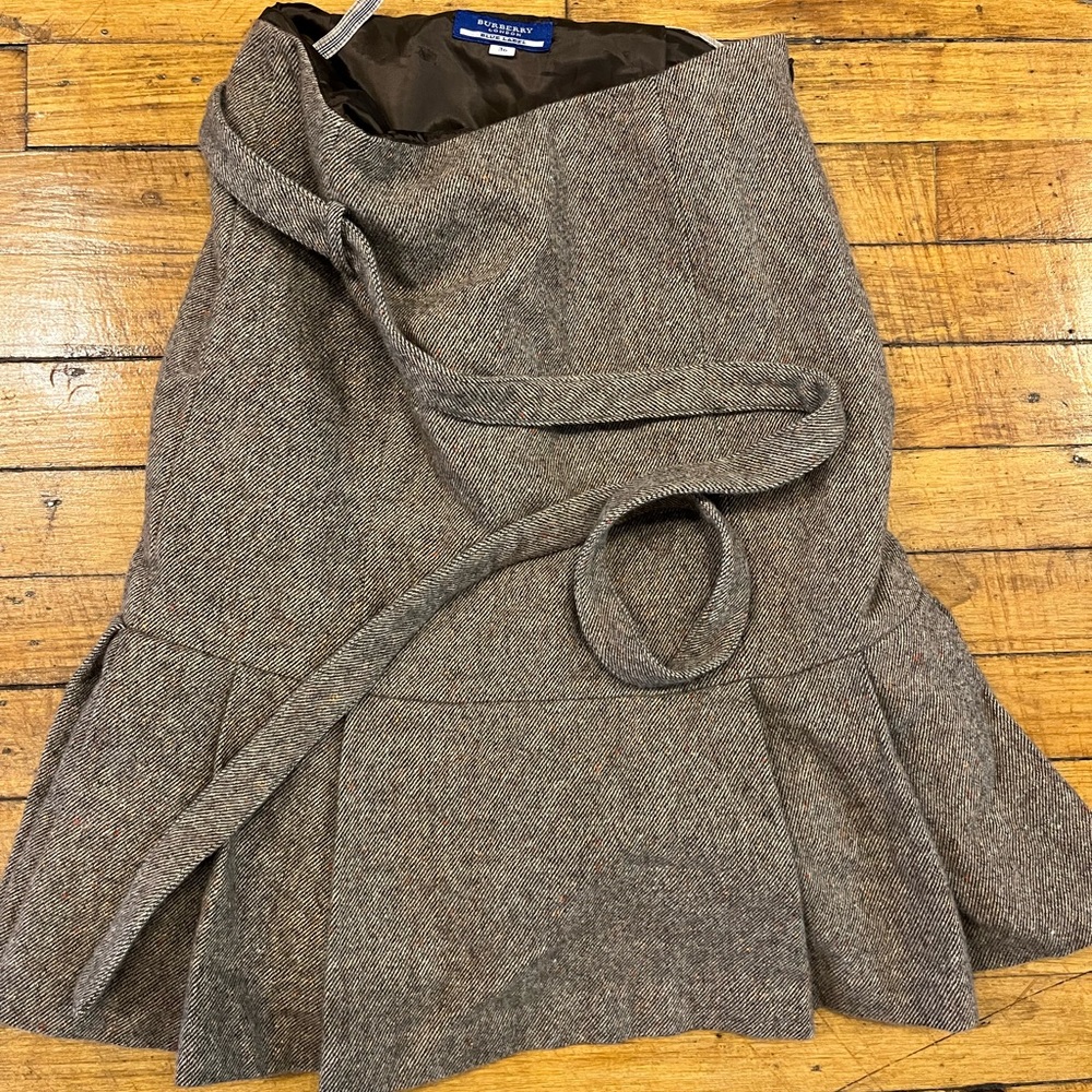 Burberry Blue Label Skirt 36 small